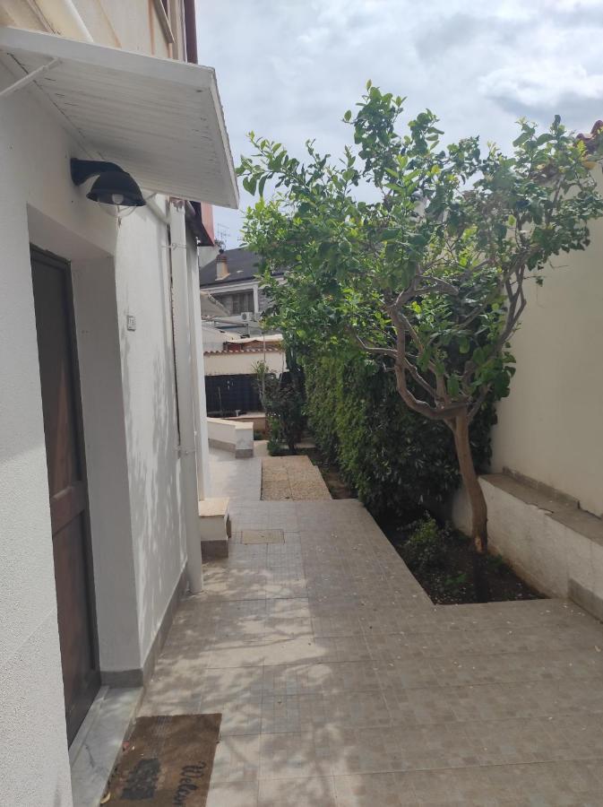 Antigone Holiday House Villa Мондело Екстериор снимка