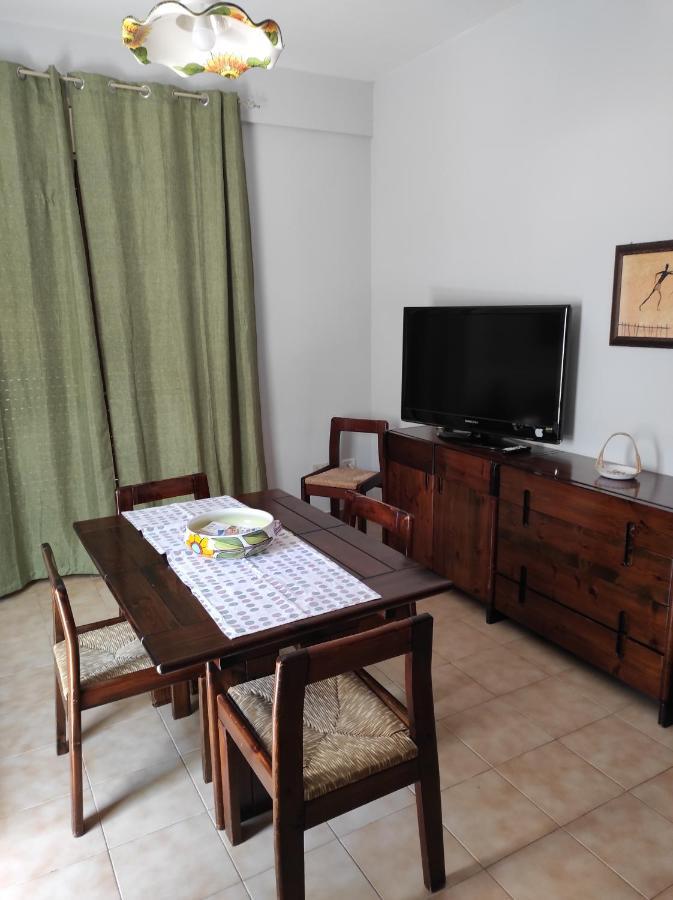 Antigone Holiday House Villa Мондело Екстериор снимка