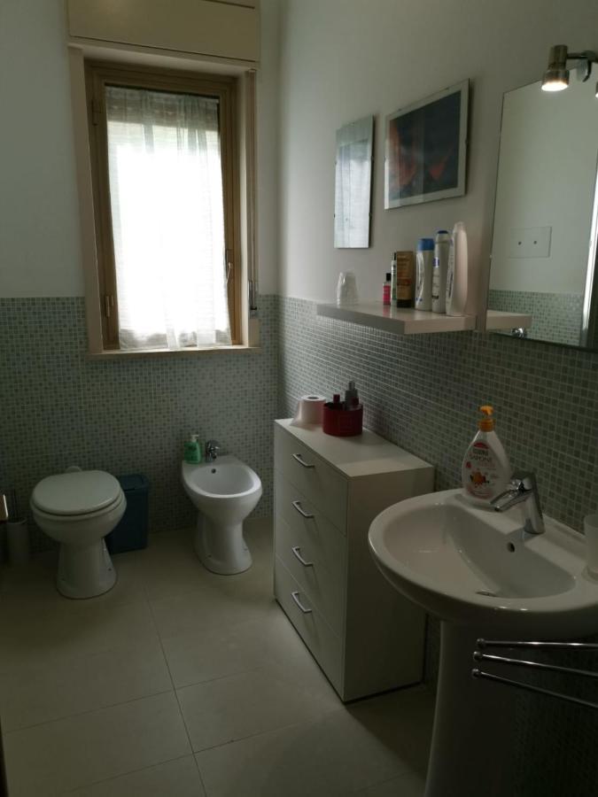 Antigone Holiday House Villa Мондело Екстериор снимка
