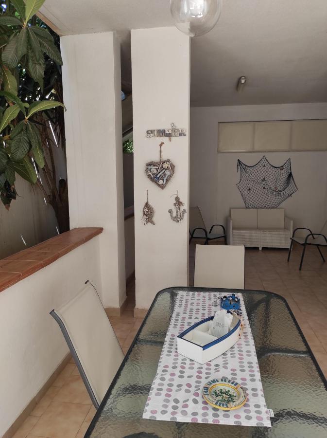 Antigone Holiday House Villa Мондело Екстериор снимка